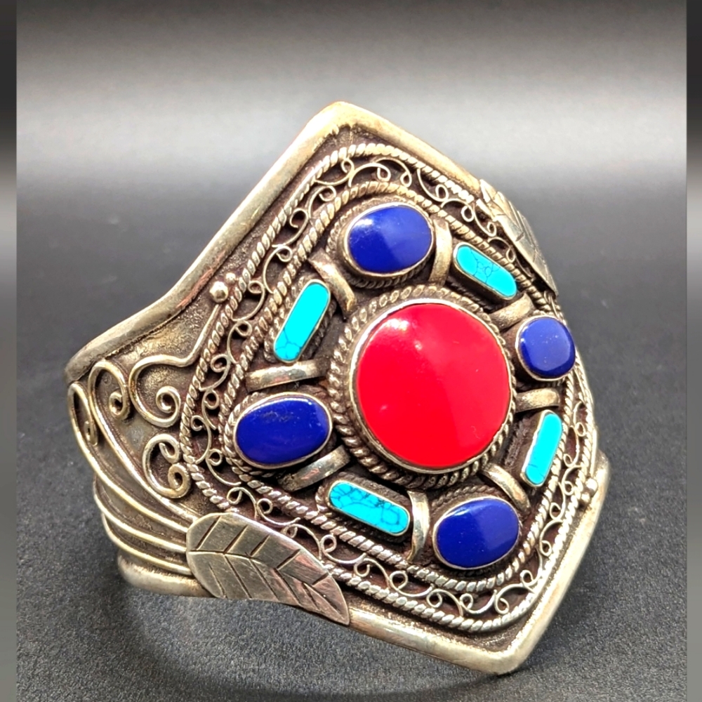 Vintage metal lapis cuff with turquoise and coral